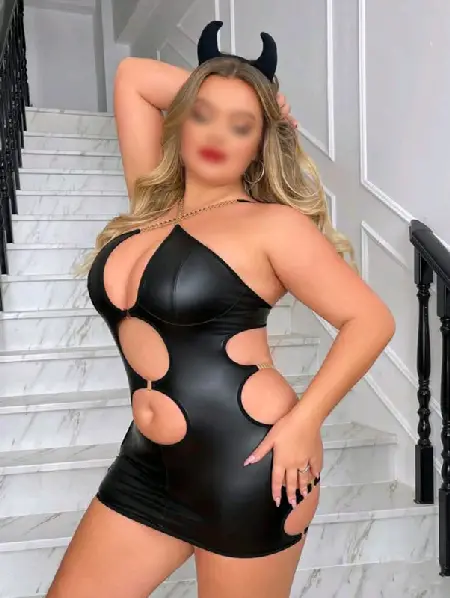 GIULIA MASSAGGIATRICE 