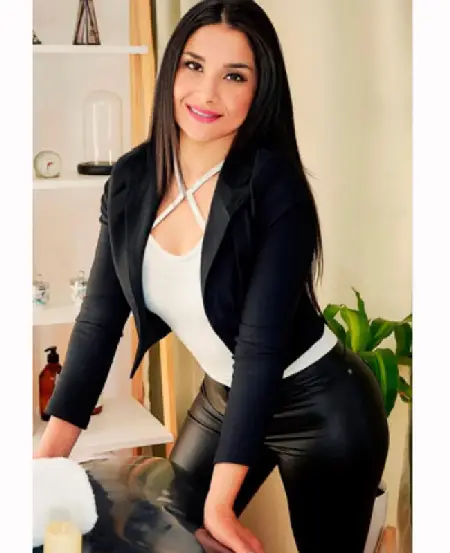 MASSAGGIATRICE TANTRA 